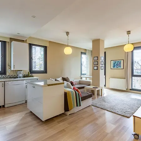 Apartment Lovely Near Marmaray And Caddebostan Coast In Kadikoy